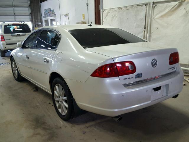 1G4HE57Y28U106740 - 2008 BUICK LUCERNE CX WHITE photo 3