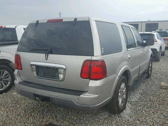 5LMFU27R13LJ23011 - 2003 LINCOLN NAVIGATOR 米色 照片 4