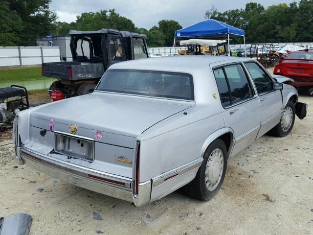 1G6CD53B3P4232352 - 1993 CADILLAC DEVILLE SILVER photo 4