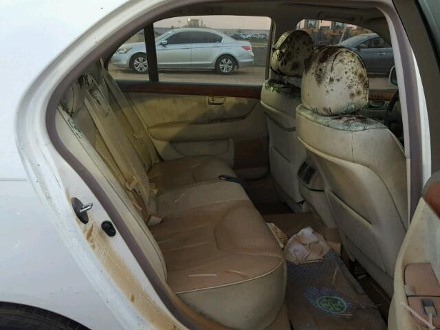 JTHBN30F430104929 - 2003 LEXUS LS WHITE photo 6