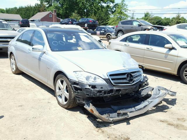 WDDNG9EB9CA469866 - 2012 MERCEDES-BENZ S 550 4MAT SILVER photo 1