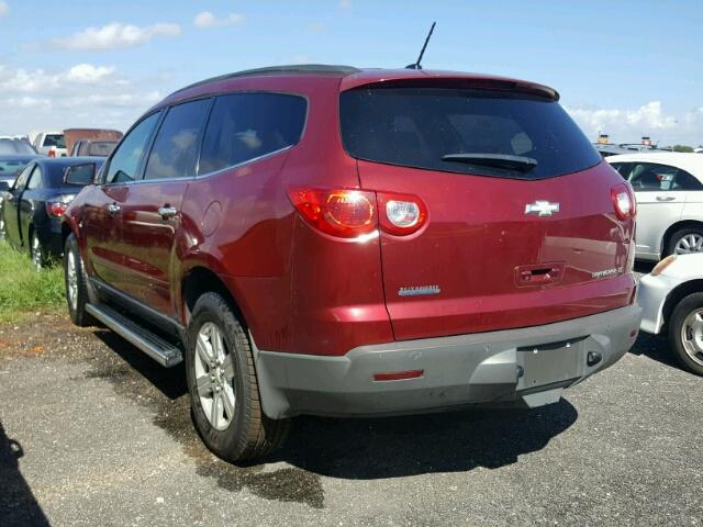 1GNKRGED8BJ208117 - 2011 CHEVROLET TRAVERSE RED photo 3