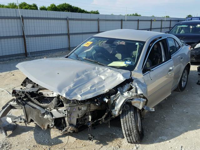 1G11B5SA9GF118579 - 2016 CHEVROLET MALIBU LIM 银色 照片 2