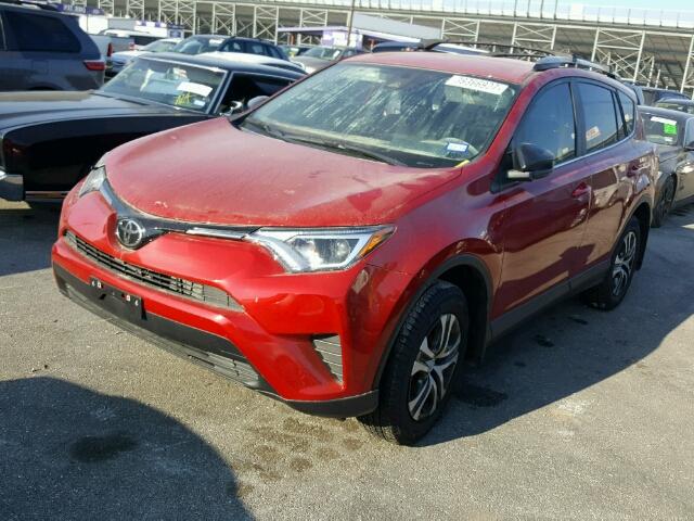 JTMZFREV4HJ117018 - 2017 TOYOTA RAV4 LE RED photo 2