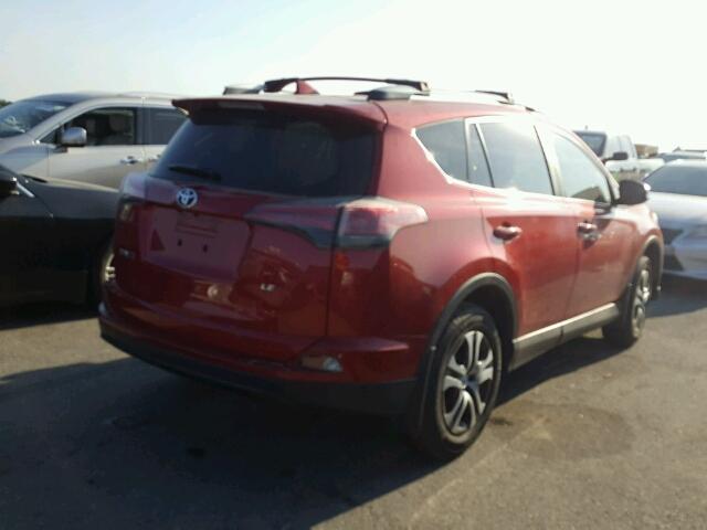 JTMZFREV4HJ117018 - 2017 TOYOTA RAV4 LE RED photo 4