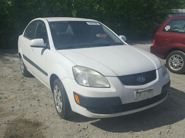 KNADE123366032203 - 2006 KIA RIO WHITE photo 1