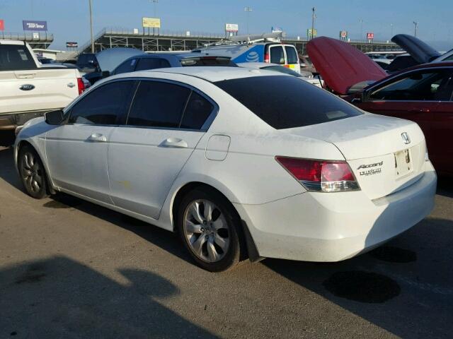 1HGCP2F87AA148886 - 2010 HONDA ACCORD WHITE photo 3