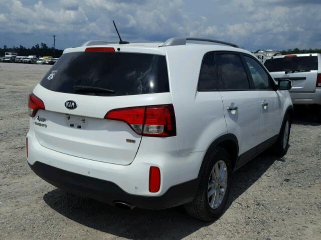 5XYKT3A6XEG439163 - 2014 KIA SORENTO LX WHITE photo 4