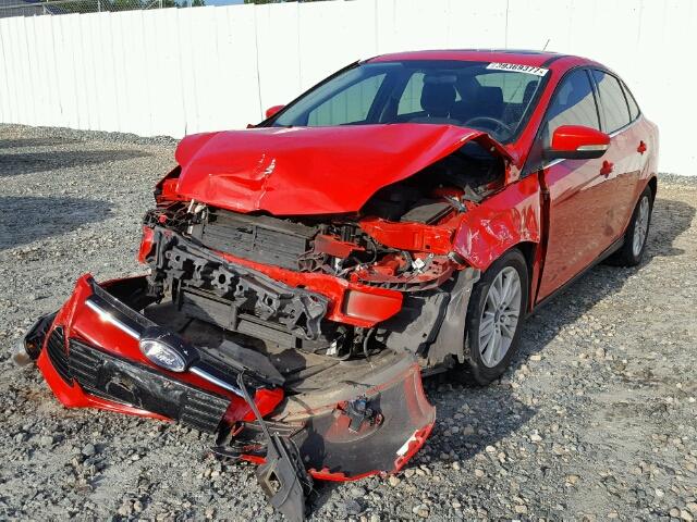1FAHP3H25CL316251 - 2012 FORD FOCUS SEL RED photo 2