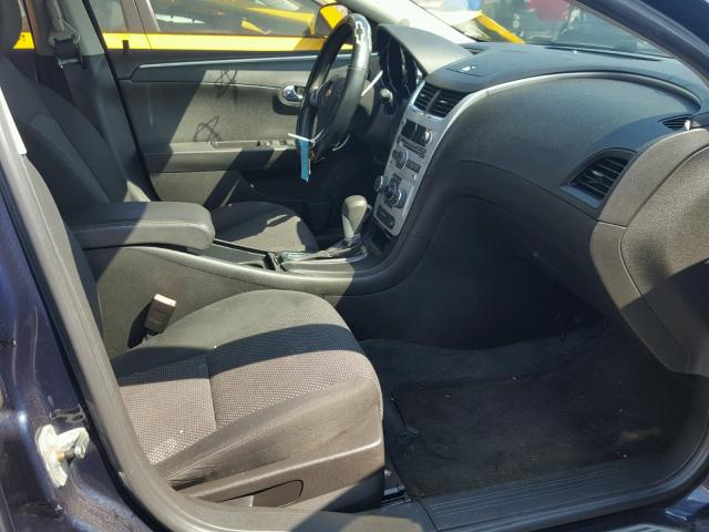 1G1ZC5E16BF115904 - 2011 CHEVROLET MALIBU 1LT ლურჯი ფოტო 5