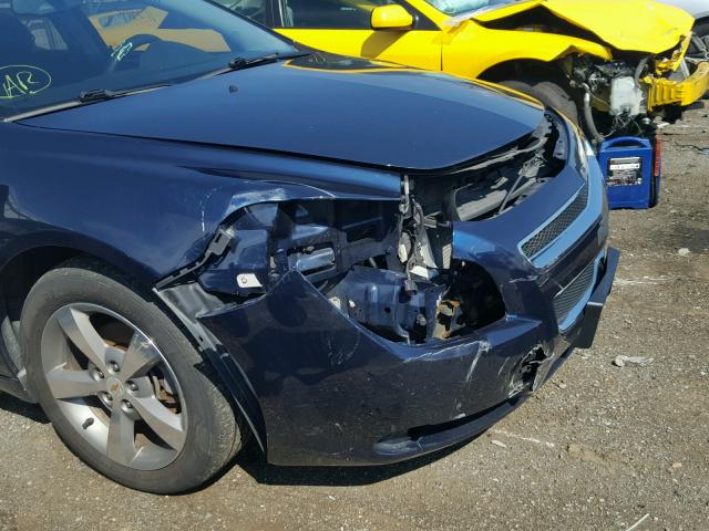 1G1ZC5E16BF115904 - 2011 CHEVROLET MALIBU 1LT ლურჯი ფოტო 9