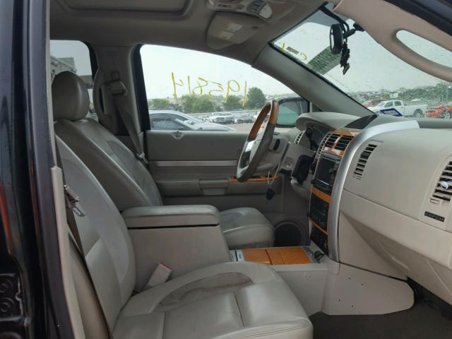 1A8HW582X7F550116 - 2007 CHRYSLER ASPEN LIMI BLACK photo 5