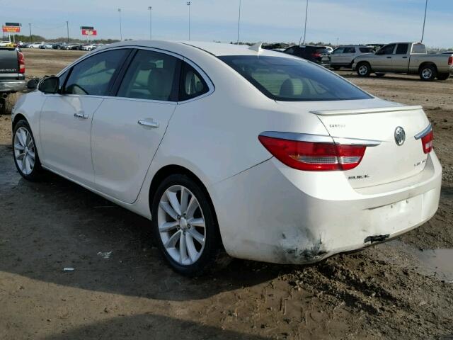 1G4PP5SK5C4229918 - 2012 BUICK VERANO WHITE photo 3