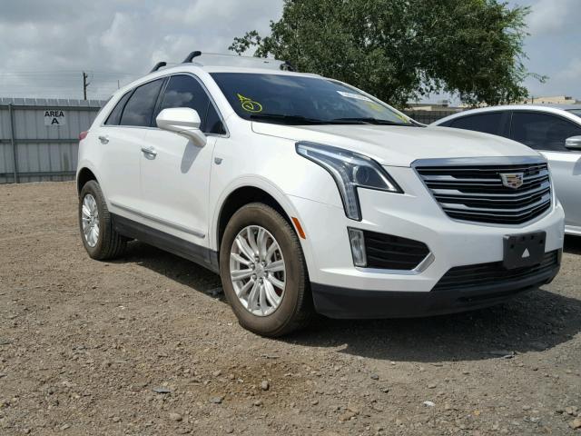 1GYKNARS2HZ142520 - 2017 CADILLAC XT5 WHITE photo 1