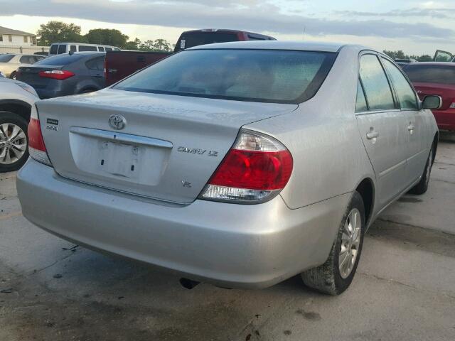 4T1BF30K96U622510 - 2006 TOYOTA CAMRY SILVER photo 4