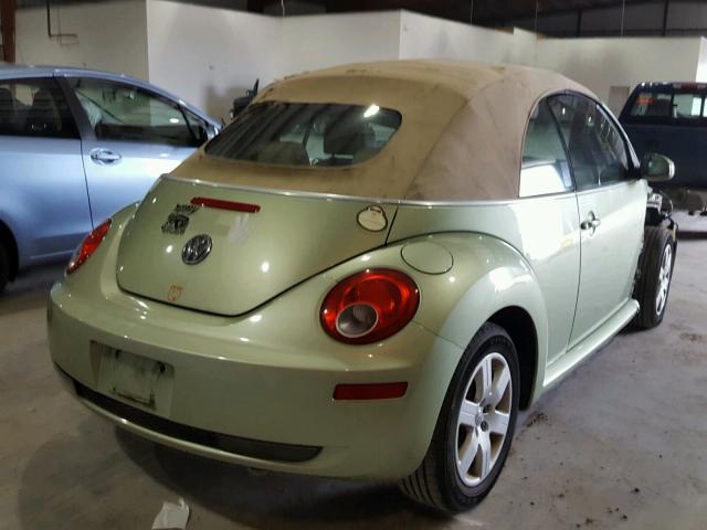 3VWRF31Y67M404355 - 2007 VOLKSWAGEN NEW BEETLE 绿色 照片 4