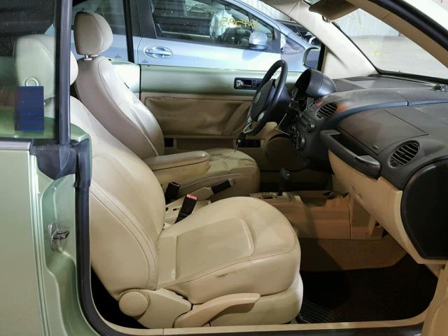 3VWRF31Y67M404355 - 2007 VOLKSWAGEN NEW BEETLE 绿色 照片 5