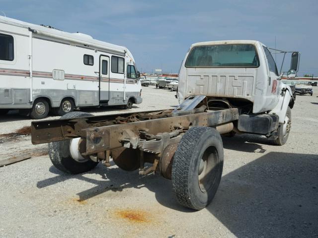 3FDXF75H41MA72270 - 2001 FORD F750 SUPER WHITE photo 4