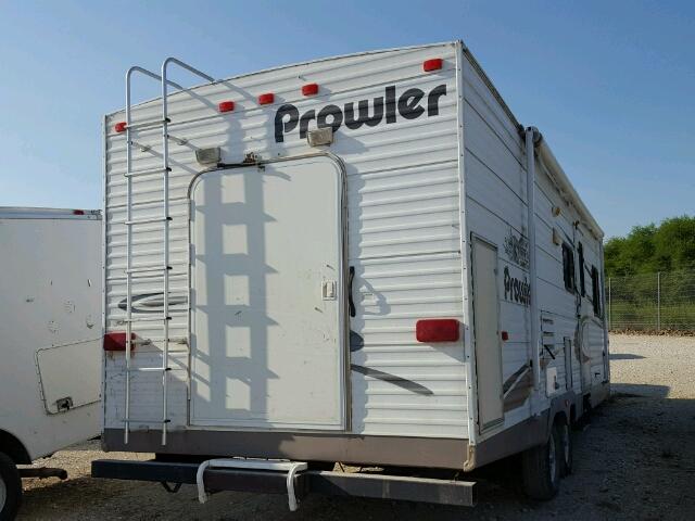 1EC1F292842969598 - 2004 HEART LAND PROWLER 白色 照片 4