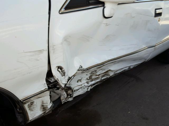 1G1BL52W2RR204217 - 1994 CHEVROLET CAPRICE CL 白色 照片 9