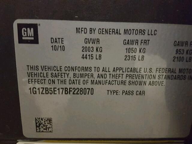 1G1ZB5E17BF228070 - 2011 CHEVROLET MALIBU LS შავი ფოტო 10