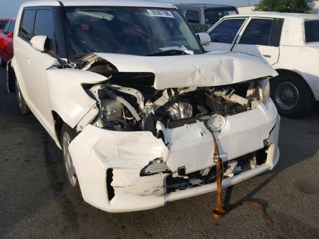 JTLZE4FE8B1125879 - 2011 TOYOTA SCION XB Weiß Foto 9