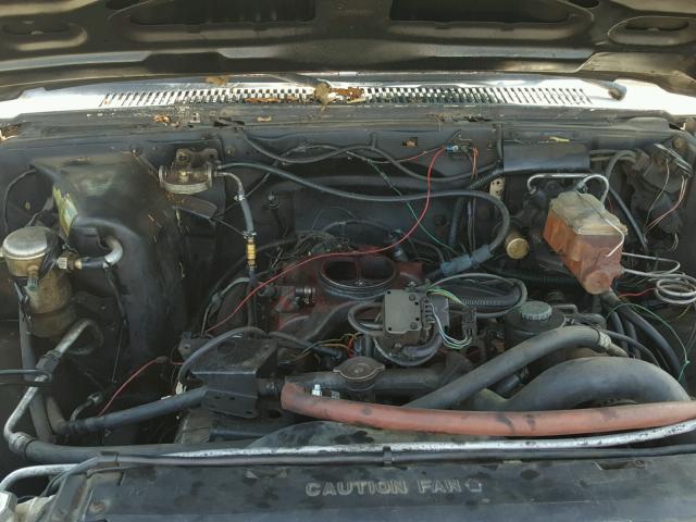 1GCHC33J4ES182703 - 1984 CHEVROLET C30 BLACK photo 7