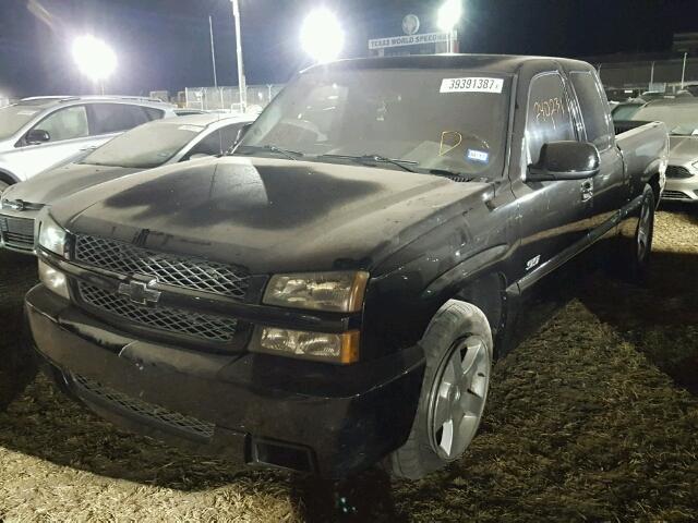 2GCEK19N331369769 - 2003 CHEVROLET SILVERADO BLACK photo 2