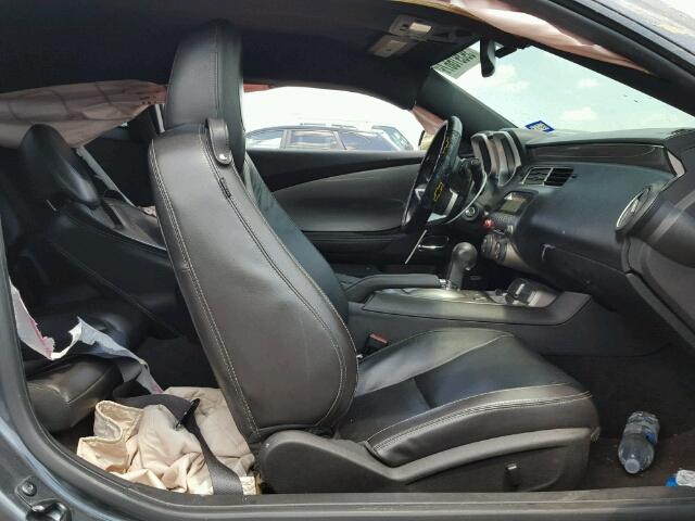 2G1FC1ED1B9171487 - 2011 CHEVROLET CAMARO LT GRAY photo 5