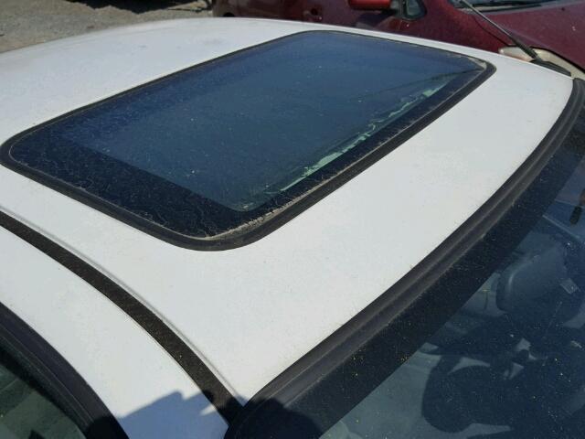 1HGEJ8244YL016506 - 2000 HONDA CIVIC EX 白色 照片 9