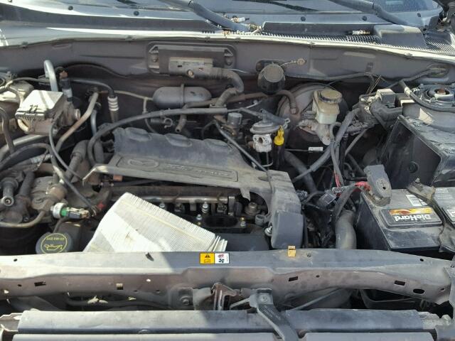 4F2YZ04134KM31356 - 2004 MAZDA TRIBUTE GRAY photo 7