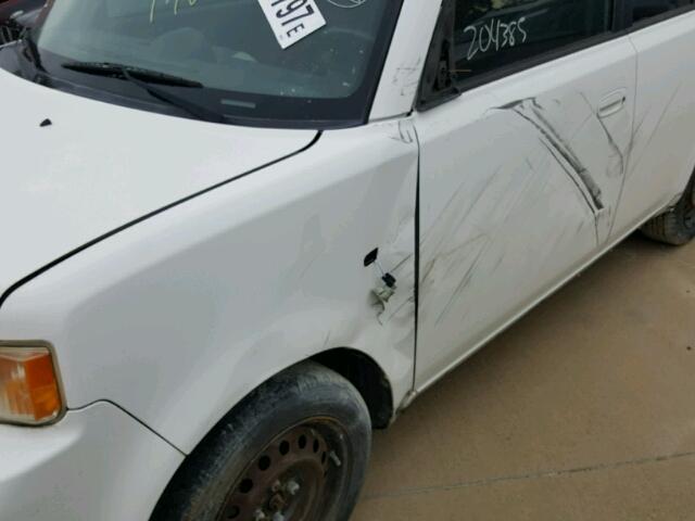 JTLKT324950183797 - 2005 TOYOTA SCION XB 白色 照片 9