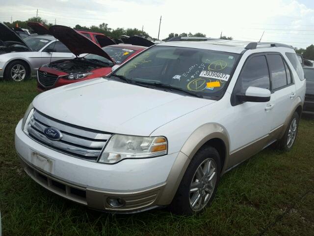 1FMDK07W28GA37961 - 2008 FORD TAURUS X WHITE photo 2