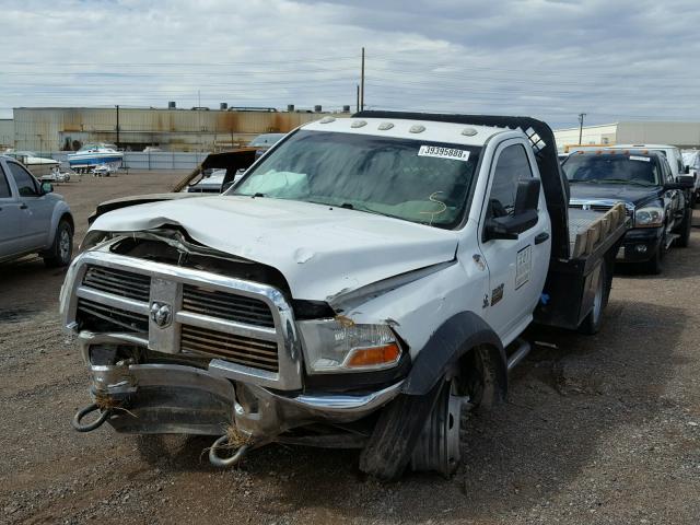 3C7WDMAL5CG159887 - 2012 DODGE RAM 5500 S WHITE photo 2