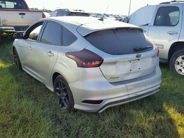 1FADP3K21FL268856 - 2015 FORD FOCUS SILVER photo 3