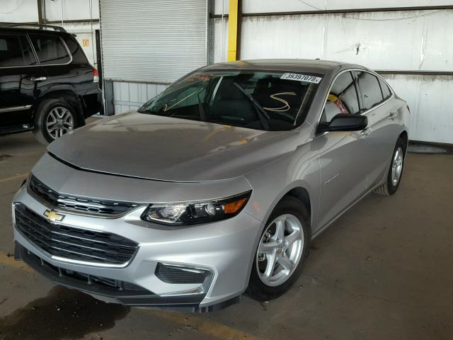 1G1ZB5ST0HF169197 - 2017 CHEVROLET MALIBU LS ვერცხლისფერი ფოტო 2