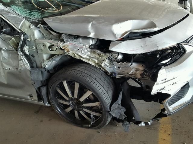 1G1ZB5ST0HF169197 - 2017 CHEVROLET MALIBU LS ვერცხლისფერი ფოტო 9