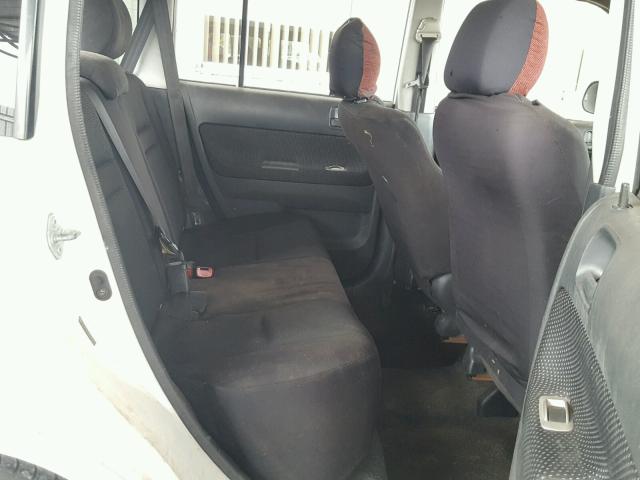 JTLKT324450204703 - 2005 TOYOTA SCION XB თეთრი ფოტო 6