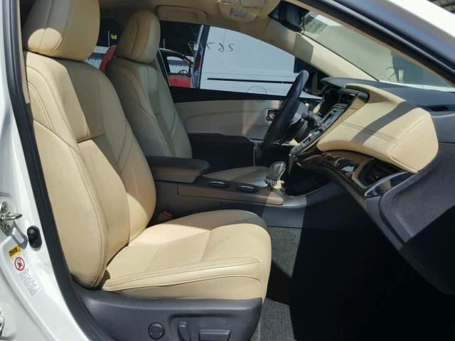 4T1BK1EB0FU143739 - 2015 TOYOTA AVALON XLE WHITE photo 5