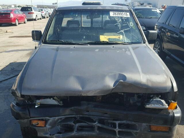 JAACR11E3S7207888 - 1995 ISUZU CONVENTION GRAY photo 7