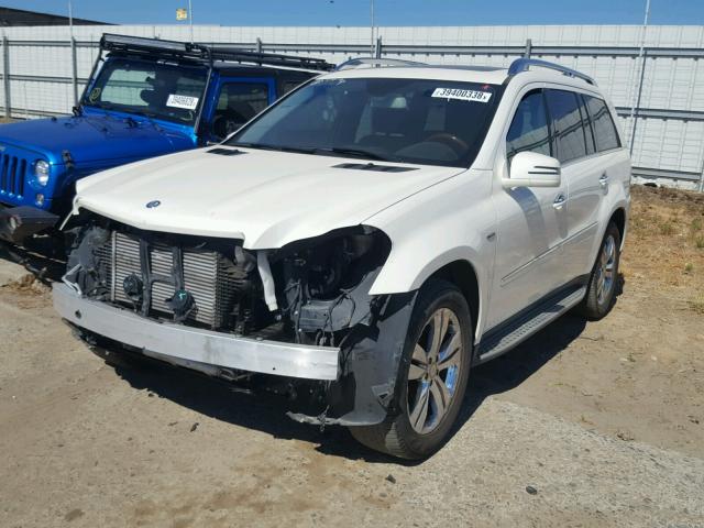 4JGBF2FE5CA794106 - 2012 MERCEDES-BENZ GL 350 BLU WHITE photo 2