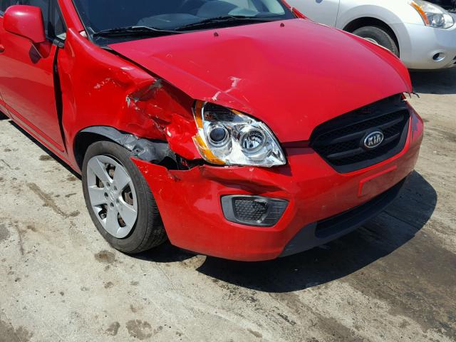 KNAHG8A88A7293511 - 2010 KIA RONDO LX RED photo 9