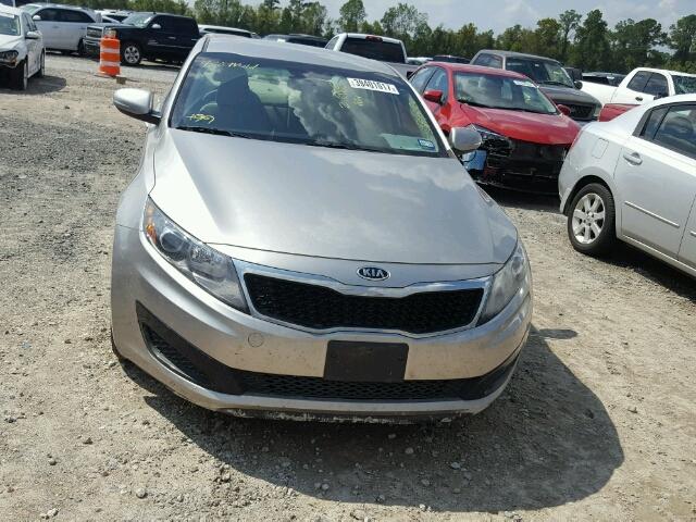 KNAGM4A7XB5176577 - 2011 KIA OPTIMA LX SILVER photo 9