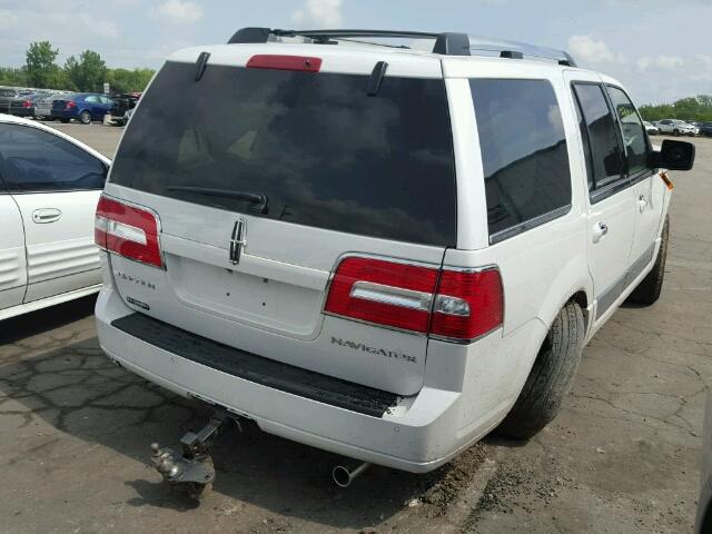 5LMJJ2J55EEL04306 - 2014 LINCOLN NAVIGATOR თეთრი ფოტო 4