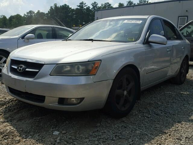 5NPEU46F97H191671 - 2007 HYUNDAI SONATA SE SILVER photo 2