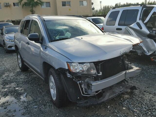 1C4NJCBB9GD732035 - 2016 JEEP COMPASS GRAY photo 1