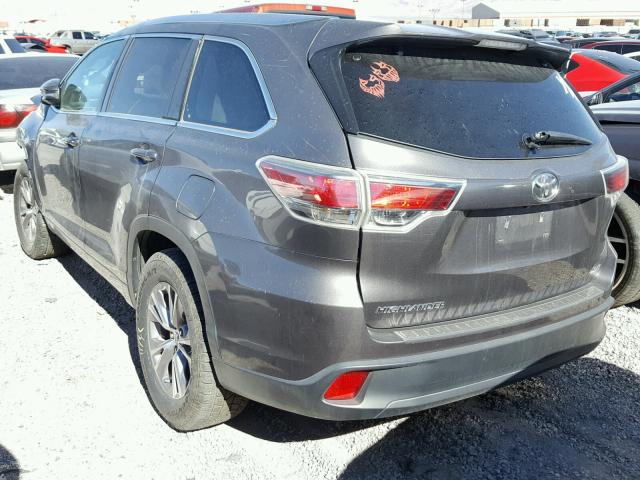 5TDKKRFH0FS103672 - 2015 TOYOTA HIGHLANDER GRAY photo 3