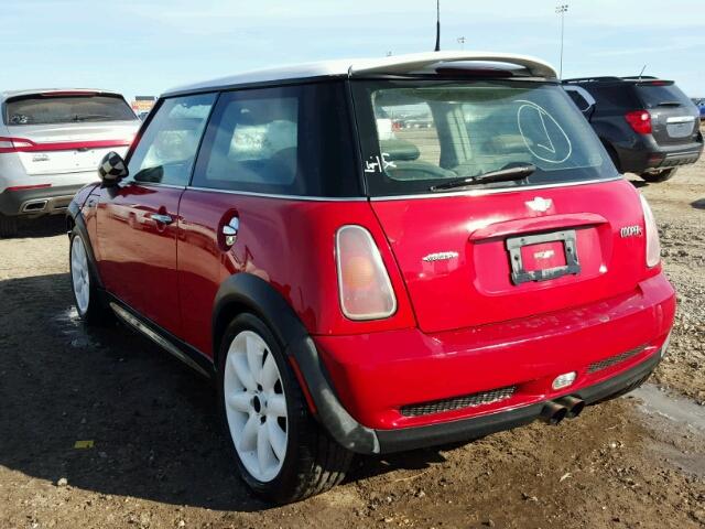 WMWRE33434TD81646 - 2004 MINI COOPER RED photo 3