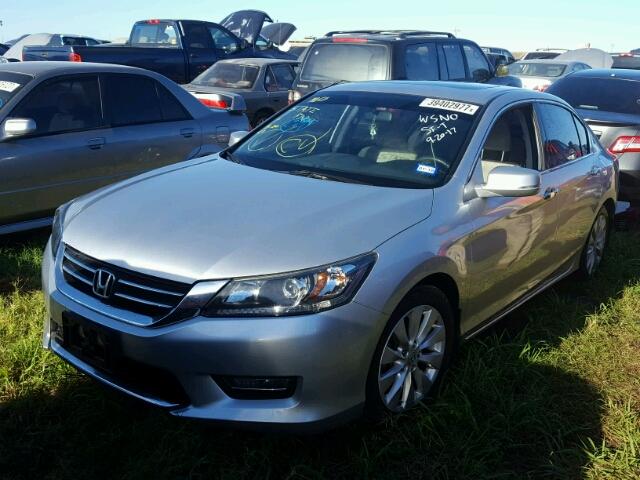 1HGCR2F70DA098712 - 2013 HONDA ACCORD EX SILVER photo 2