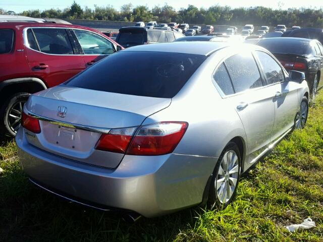 1HGCR2F70DA098712 - 2013 HONDA ACCORD EX SILVER photo 4